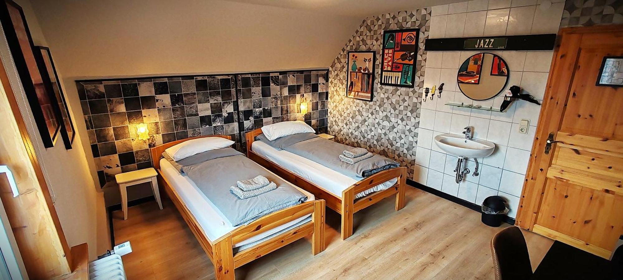 Roastineer Hotel Battenberg  Buitenkant foto